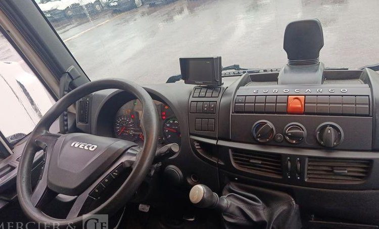 IVECO EUROCARGO 80-120 AVEC GROUPE FROID EN DESIGNATION – DIESEL – 428362 KMS BLANC EN-540-MG