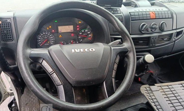 IVECO EUROCARGO 80-120 AVEC GROUPE FROID EN DESIGNATION – DIESEL – 428362 KMS BLANC EN-540-MG