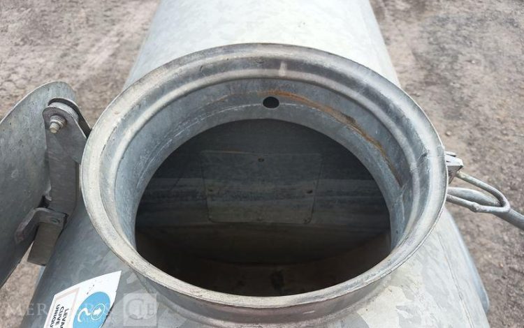 HUBIERE REMORQUE CITERNE 500L  EQ-544-AD