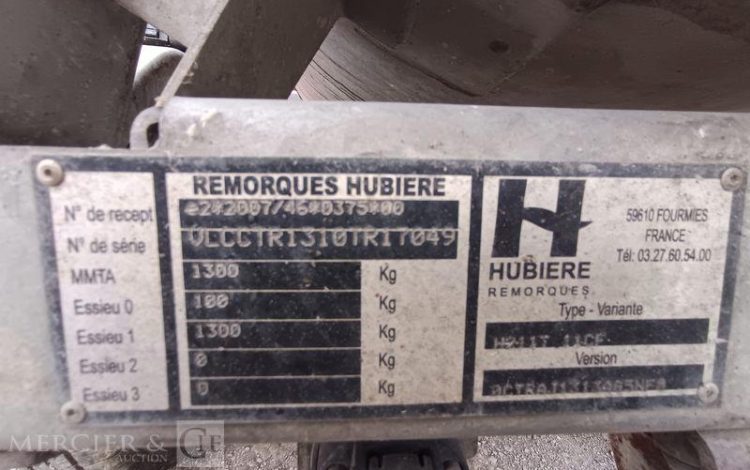 HUBIERE REMORQUE CITERNE 1000L – 1 ESSIEU – PTAC : 1,3 TONNE – ANNEE 2017  EQ-562-DS