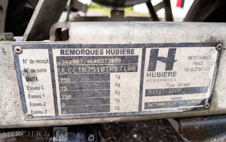 HUBIERE REMORQUE CITERNE 500L  ES-639-MZ