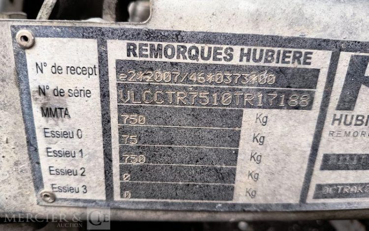 HUBIERE REMORQUE CITERNE 500L  ES-639-MZ