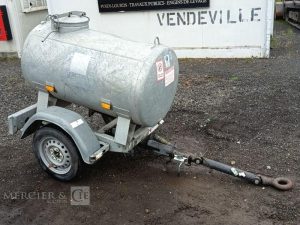 HUBIERE REMORQUE CITERNE 500L  ES-713-MT