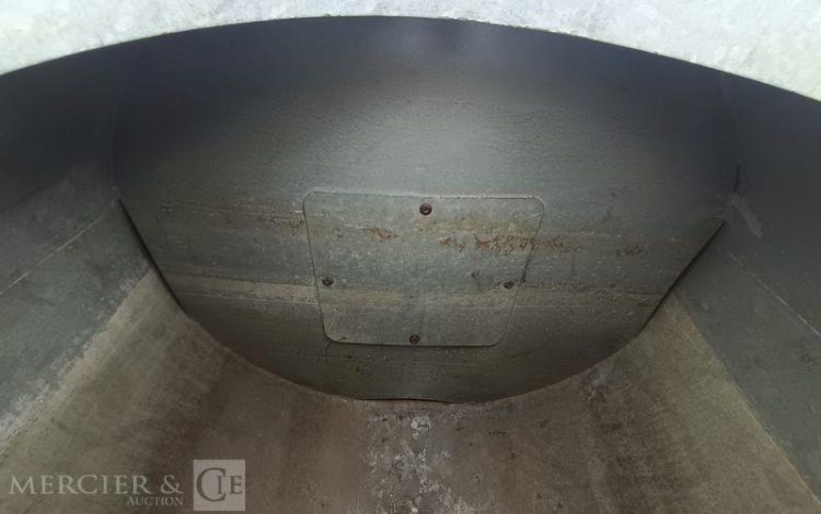 HUBIERE REMORQUE CITERNE 500L  ES-713-MT