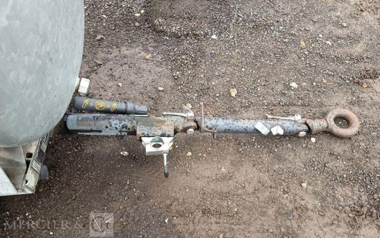 HUBIERE REMORQUE CITERNE 500L  ES-713-MT