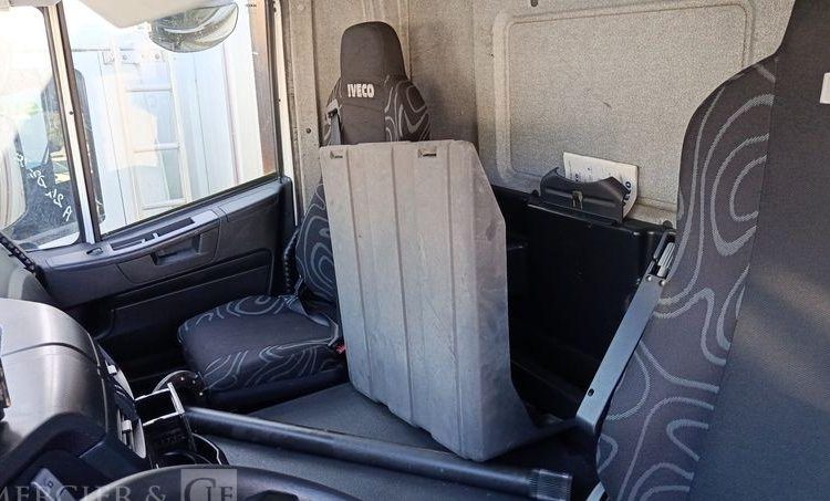 IVECO STRALIS 330E6 – ISOTHERME – EN DESIGNATION – PTAC : 19 TONNES – GAZ – 280880 KMS BLANC ES-900-YG