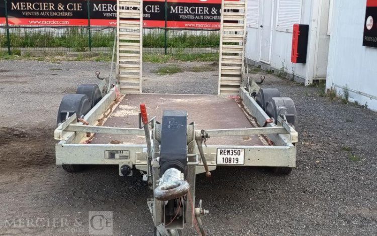 HUBIERE REMORQUE PORTE ENGIN 2 ESSIEUX – PTAC : 3,5 TONNES – ANNEE 2018  ET-424-ZB