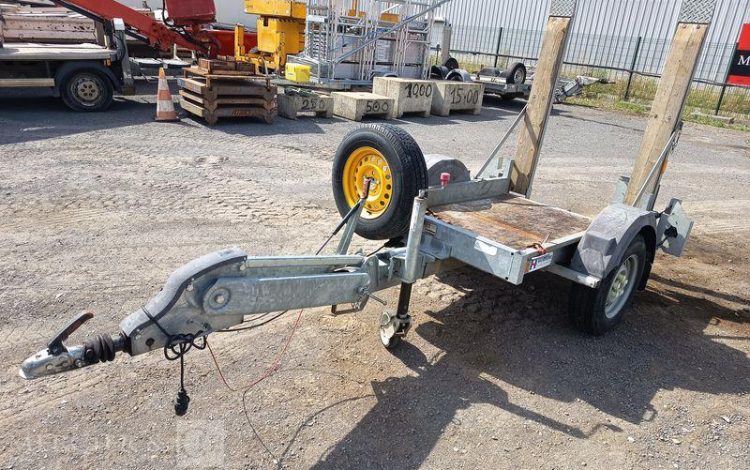 HUBIERE REMORQUE PORTE ROULEAU 1 ESSIEU – PTAC : 1,3 TONNE  ET-474-GS