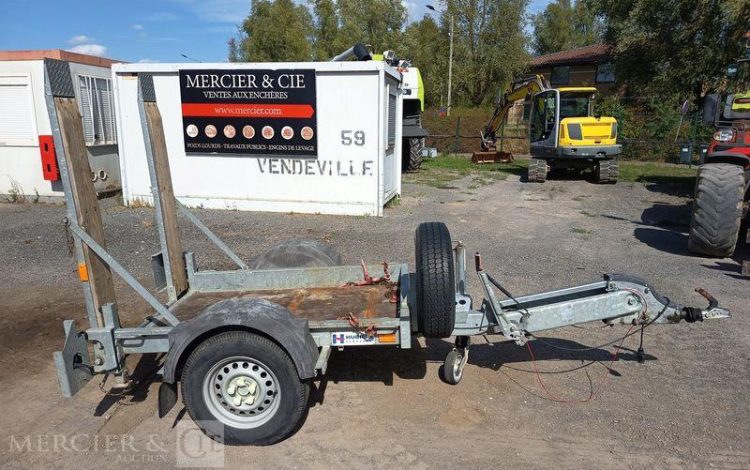 HUBIERE REMORQUE PORTE ROULEAU 1 ESSIEU – PTAC : 1,3 TONNE  ET-474-GS