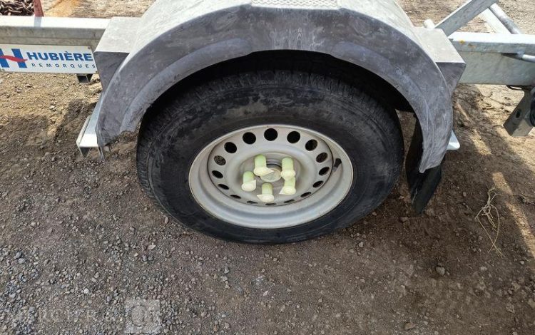 HUBIERE REMORQUE PORTE ROULEAU 1 ESSIEU – PTAC : 1,3 TONNE  ET-474-GS
