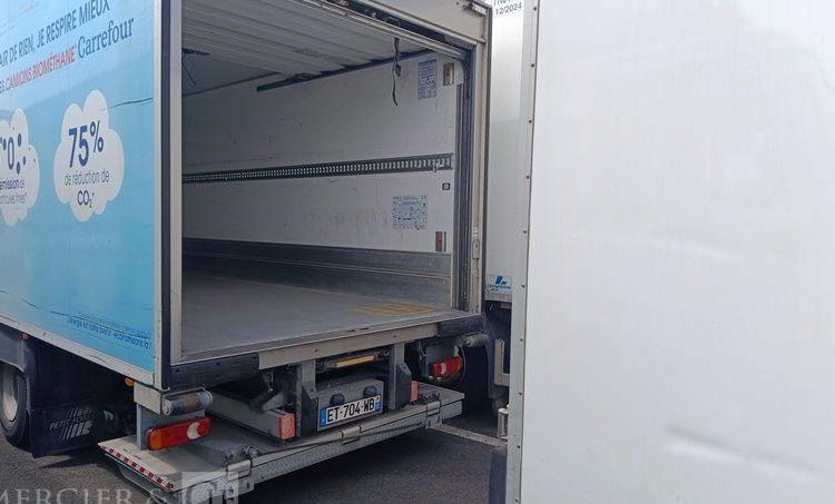 IVECO EURO CARGO 160-210 EN DESIGNATION – GAZ – 161059 KMS BLANC ET-704-WB