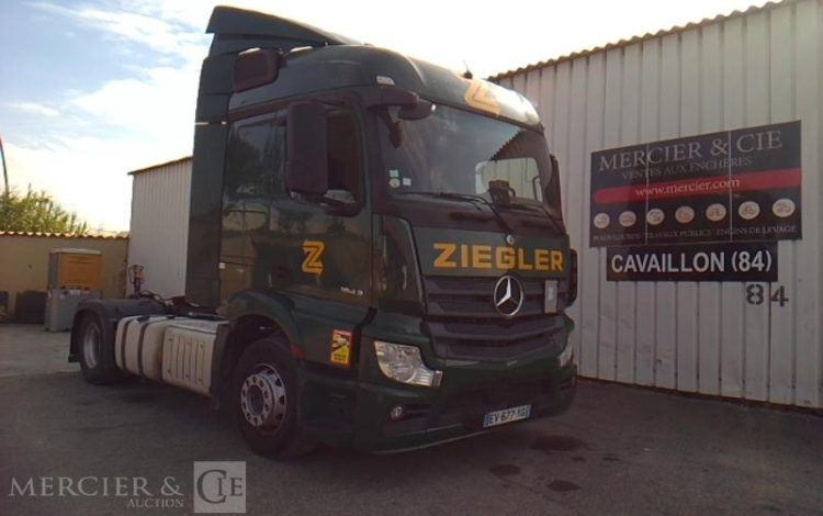 MERCEDES ACTROS 963  EV-677-YG