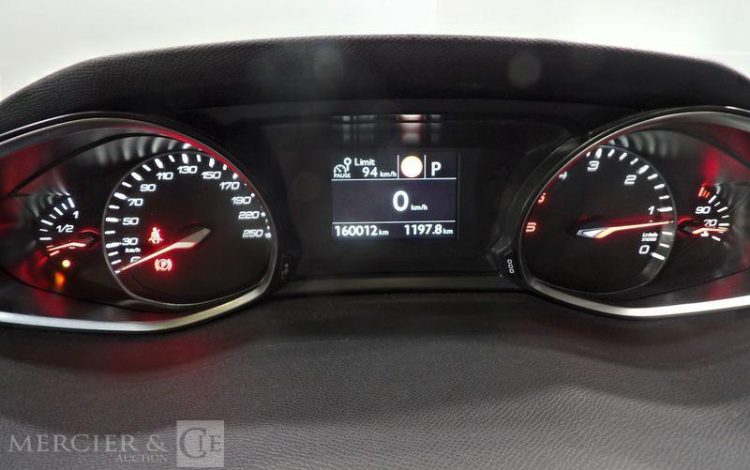 PEUGEOT 308  EW-206-KZ