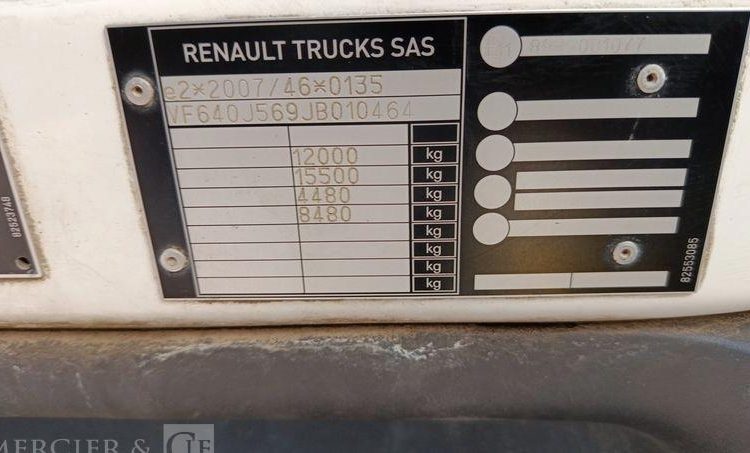 RENAULT PORTEUR D12 AVEC HAYON EN DESIGNATION – PTAC : 11,99 TONNES – DIESEL – 290210 KM BLANC FA-388-PD