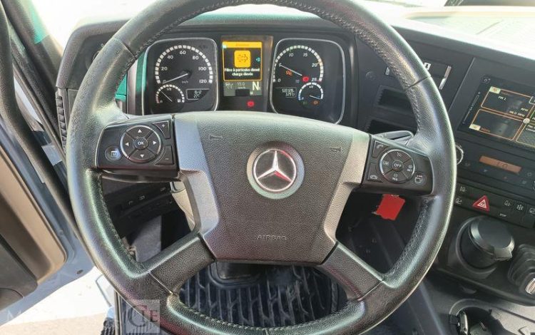 MERCEDES ACTROS 1846 PORTE VOITURE PTAC : 19 TONNES –  DIESEL – 533328 KMS – ANNEE 2018 VIOLET FA-410-WR
