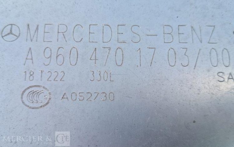 MERCEDES ACTROS 1846 PORTE VOITURE PTAC : 19 TONNES –  DIESEL – 533328 KMS – ANNEE 2018 VIOLET FA-410-WR