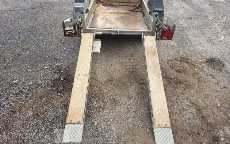 HUBIERE REMORQUE PORTE ROULANT 1 ESSIEU – PTAC : 1,3 TONNE – ANNEE 2019  FD-333-MP