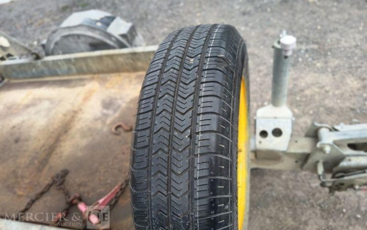 HUBIERE REMORQUE PORTE ROULANT 1 ESSIEU – PTAC : 1,3 TONNE – ANNEE 2019  FD-333-MP