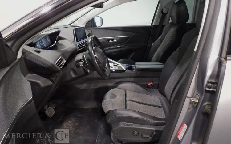 PEUGEOT 3008 130CH ALLURE GRIS FD-902-RS