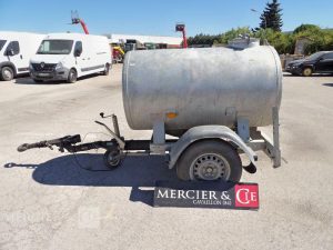 HUBIERE TONNE A EAU 1000L  FE-174-EV
