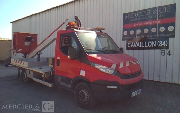 MULTITEL 35-120 NACELLE SUR VL 16M – 2952H – AN2019 ROUGE FE-295-MR