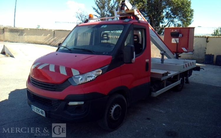 MULTITEL 35-120 NACELLE SUR VL 16M – 2952H – AN2019 ROUGE FE-295-MR