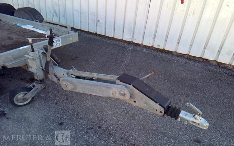 HUBIERE REMORQUE PORTE-ENGIN CU 2T8  FF-869-ZW