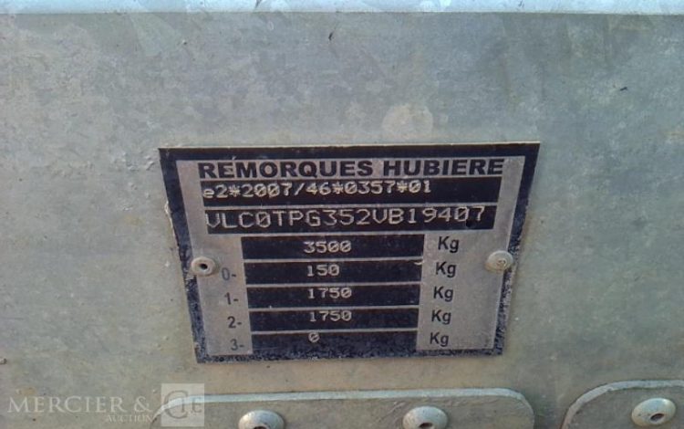HUBIERE REMORQUE PORTE-ENGIN CU 2T8  FF-869-ZW