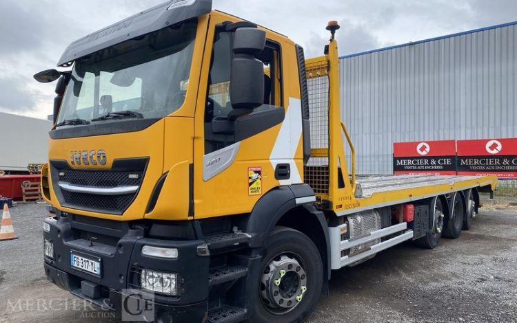 IVECO PORTEUR PORTE ENGINS STRALIS 420 DIESEL – PTAC : 32,25 T -282718 KMS – AN 2019  FG-317-YL