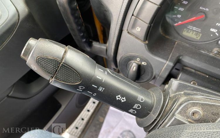 IVECO PORTEUR PORTE ENGINS STRALIS 420 DIESEL – PTAC : 32,25 T -282718 KMS – AN 2019  FG-317-YL