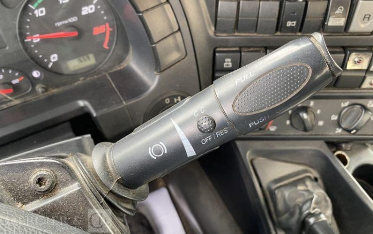 IVECO PORTEUR PORTE ENGINS STRALIS 420 DIESEL – PTAC : 32,25 T -282718 KMS – AN 2019  FG-317-YL