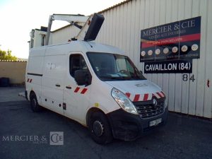 RENAULT MASTER NACELLE SUR VL 12M – 2354H – BLANC FH-236-XT