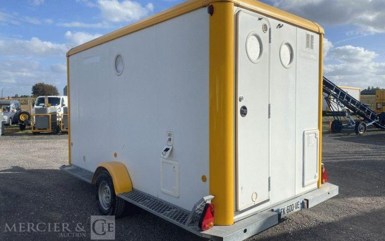 CNSE ABRIS DE CHANTIER 9M2 ISOLE + WC  FK-600-VE