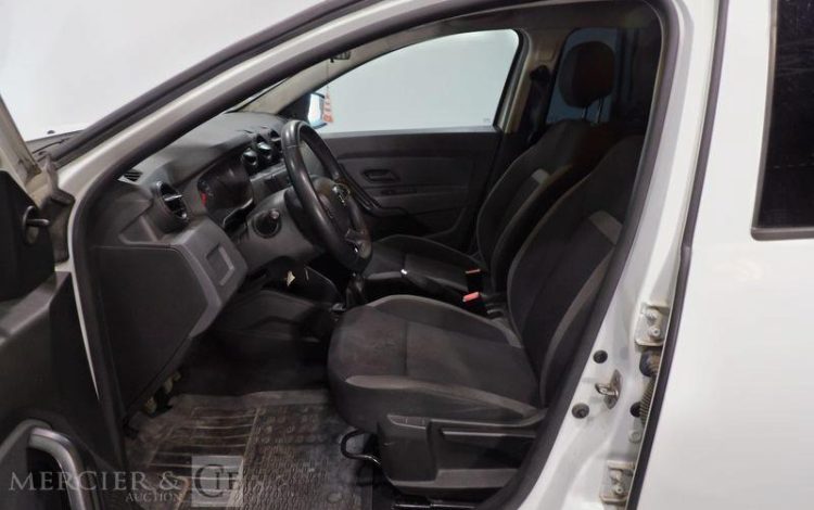 DACIA DUSTER 4X4 ESSENTIAL 115CH  FL-075-MH