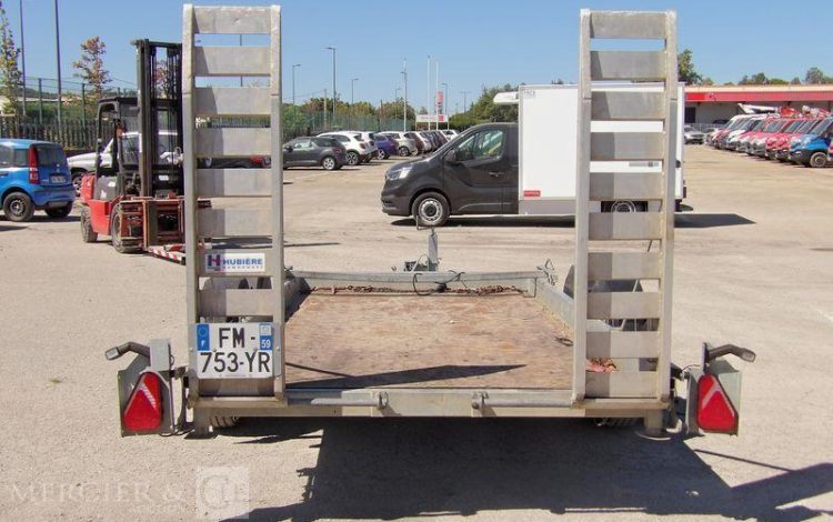 HUBIERE REMORQUE PORTE ENGIN 2T8  FM-753-YR