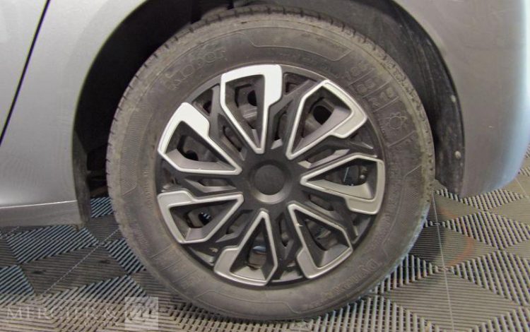 PEUGEOT 208 1.2 PURETECH 75ch LIKE GRIS FT-387-BN