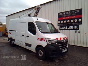 RENAULT MASTER AVEC NACELLE VERSALIFT ETL32-125 12-14M  FT-715-XV