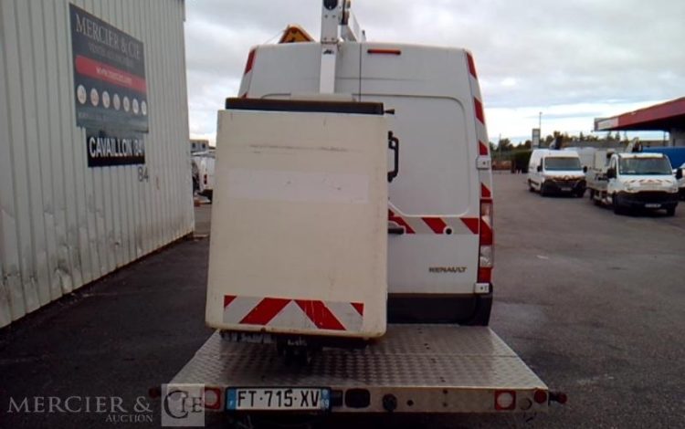 RENAULT MASTER AVEC NACELLE VERSALIFT ETL32-125 12-14M  FT-715-XV
