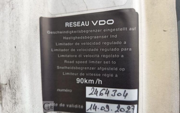 ACTROS AVEC  NACELLE MULTITEL – J352 TA – 52 M – DIESEL – 8454 H – ANNEE 2001  FT-918-ZR