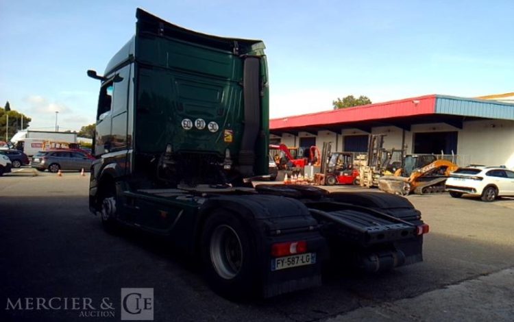 MERCEDES ACTROS 963  FY-587-LG
