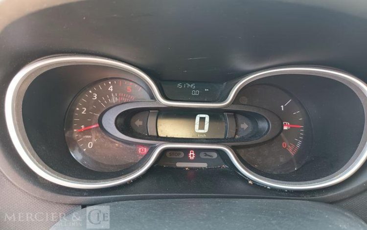 RENAULT TRAFIC 2.0 dCi 16V AVEC NACELLE KLUBB KL21B – DIESEL – 642 HEURES – ANNEE 2021 BLANC GA-092-DJ