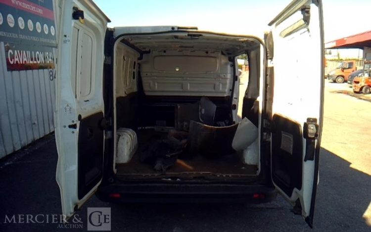 RENAULT TRAFIC GCF 1000 L1H1 120 DCI BLANC GB-592-PS