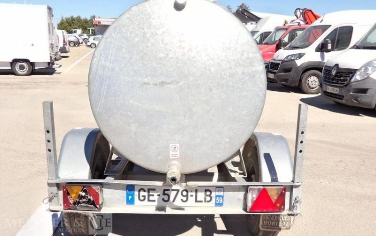 HUBIERE TONNE A EAU 1000L  GE-579-LB