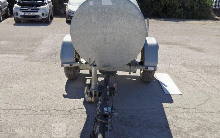 HUBIERE TONNE A EAU 1000L  GE-579-LB