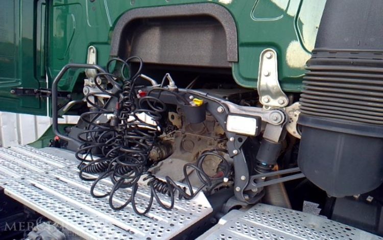 MERCEDES ACTROS 1845 – 4X2 – PTAC 19T  GG-506-EB