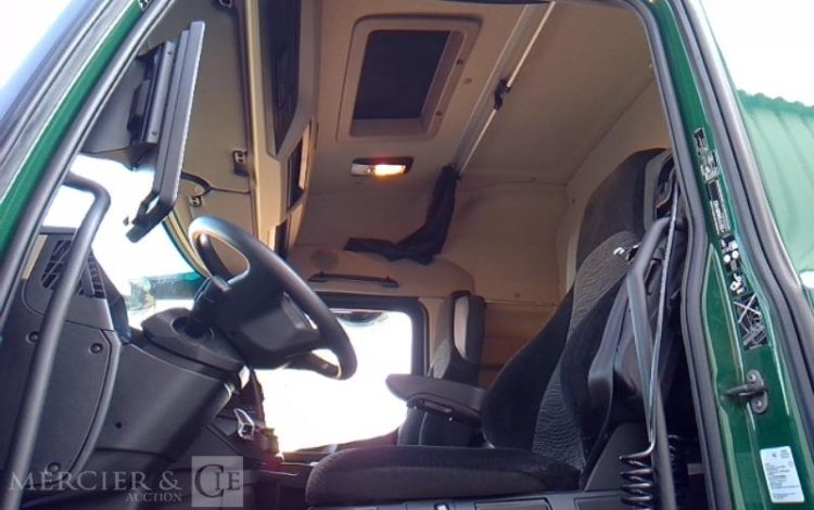 MERCEDES ACTROS 1845 – 4X2 – PTAC 19T  GG-506-EB