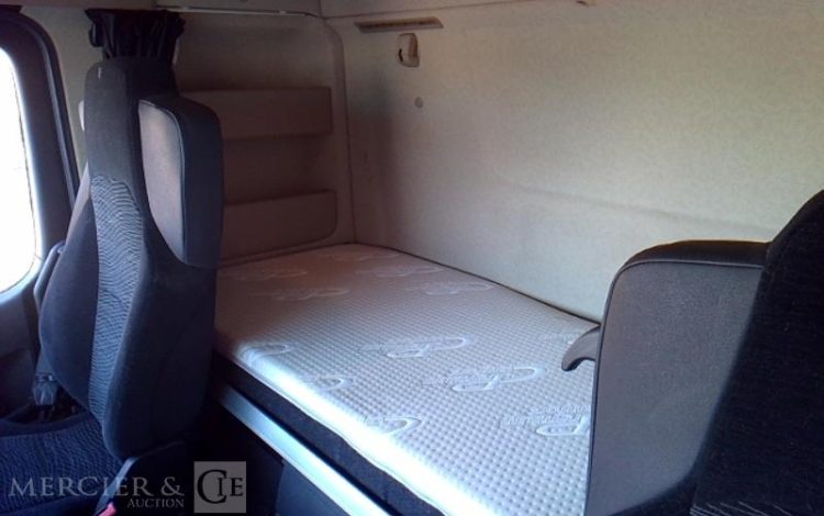 MERCEDES ACTROS 1845 – 4X2 – PTAC 19T  GG-506-EB
