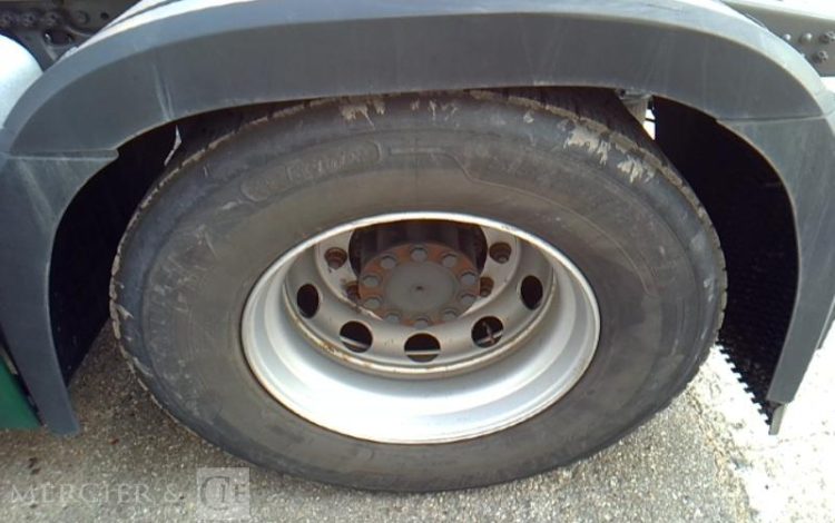 MERCEDES ACTROS 1845 – 4X2 – PTAC 19T  GG-506-EB