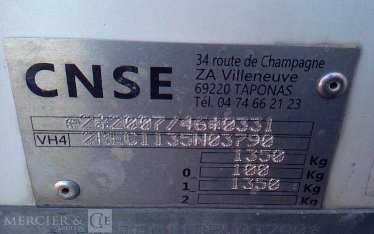 CNSE ABRI CHANTIER 9M2 ISOLE + WC  GG-670-AJ