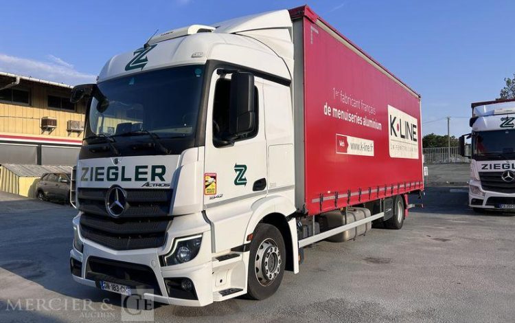 MERCEDES ACTROS 1845 CAISSE HAYON BLANC GN-183-GH